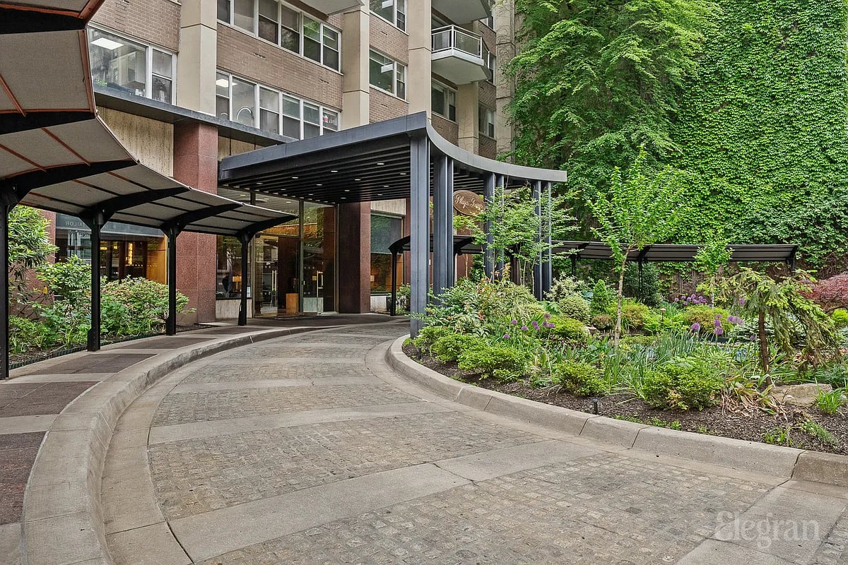 Photo for Plaza Tower - 118 East 60th Street Cooperative in Midtown, Manhattan