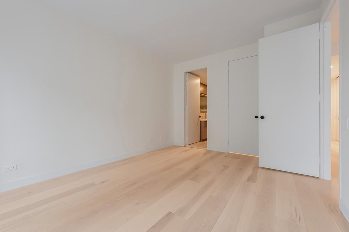 Photo for Metropolitan Tower - 146 West 57th Street Condominium in Midtown, Manhattan