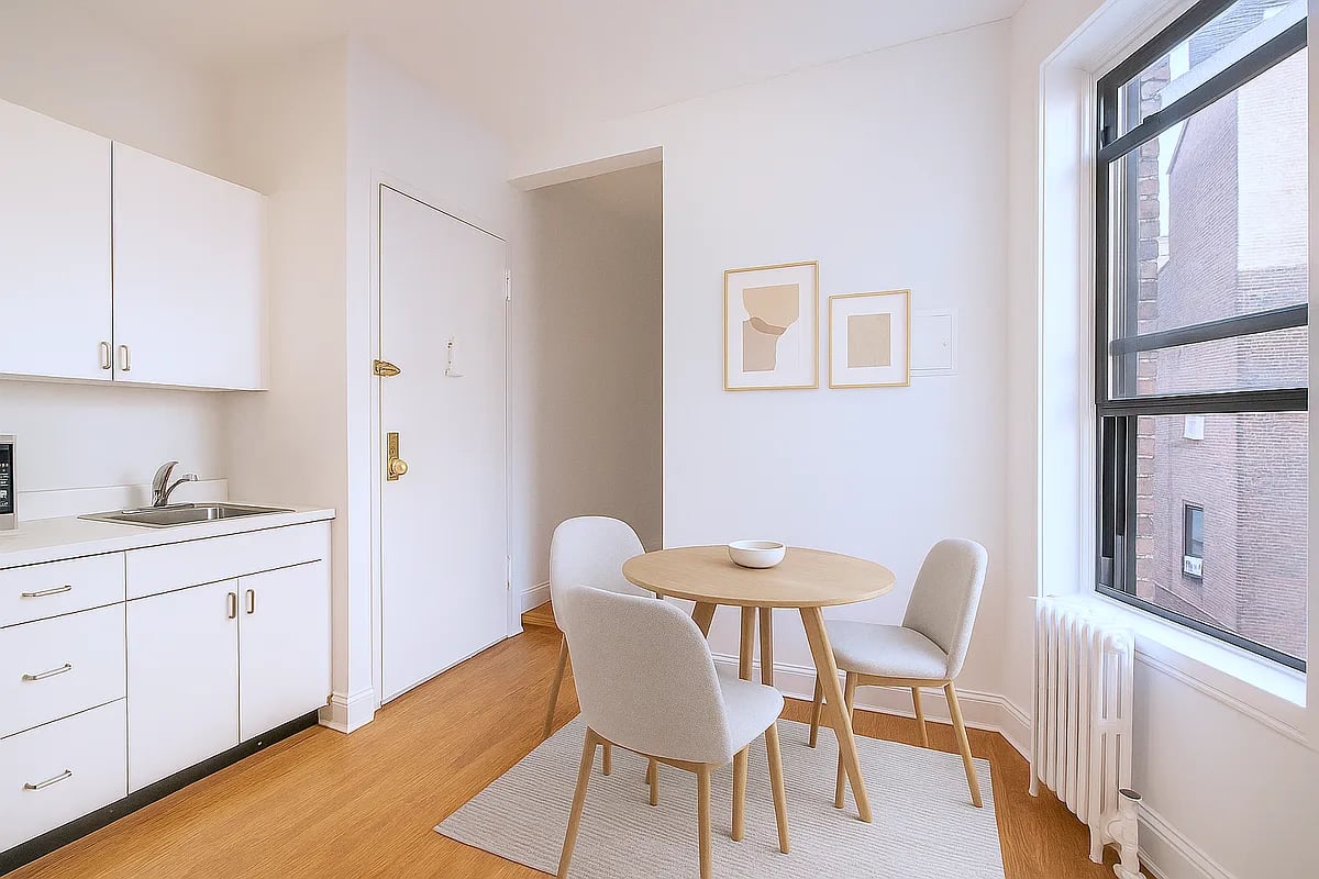 Photo for 105 THOMPSON STREET - 105 Thompson Street Cooperative in Soho, Manhattan