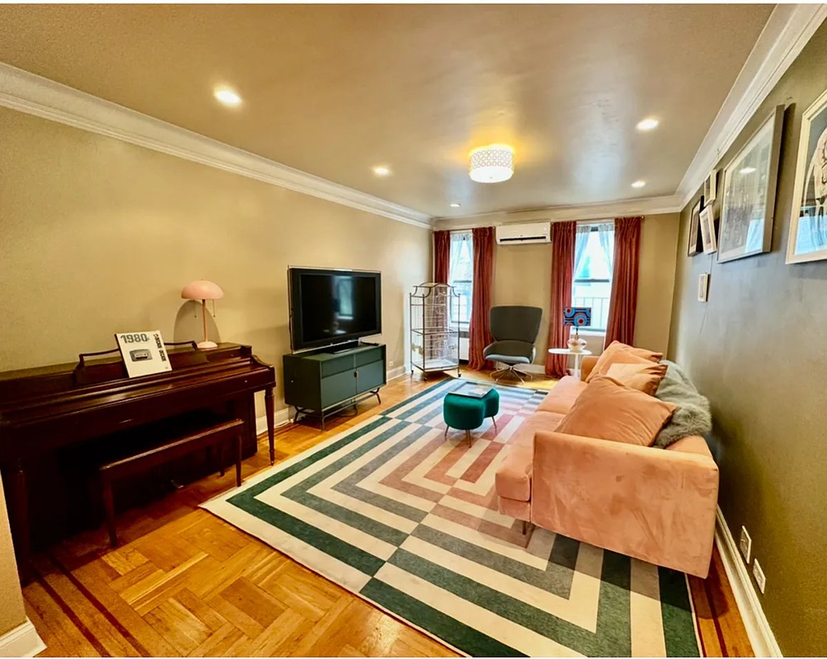 Photo for 208 East 28th Street - 208 East 28th Street Cooperative in Murray Hill, Manhattan