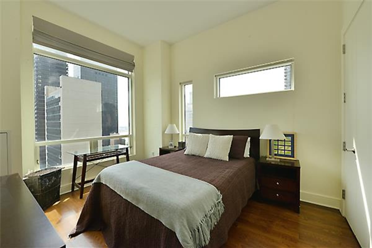 Photo for The Alexander - 250 East 49th Street Condominium in Midtown East, Manhattan