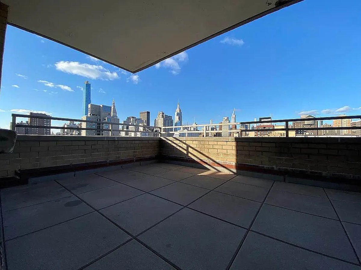 Photo for 245 East 19th - 245 East 19th Street Rental Building in Gramercy Park, Manhattan