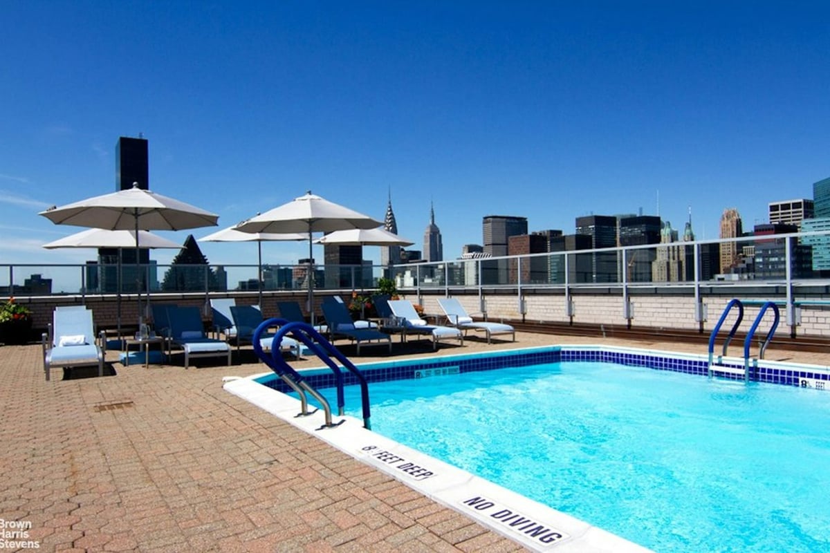 Photo for Plaza 400 - 400 East 56th Street Cooperative in Midtown East, Manhattan