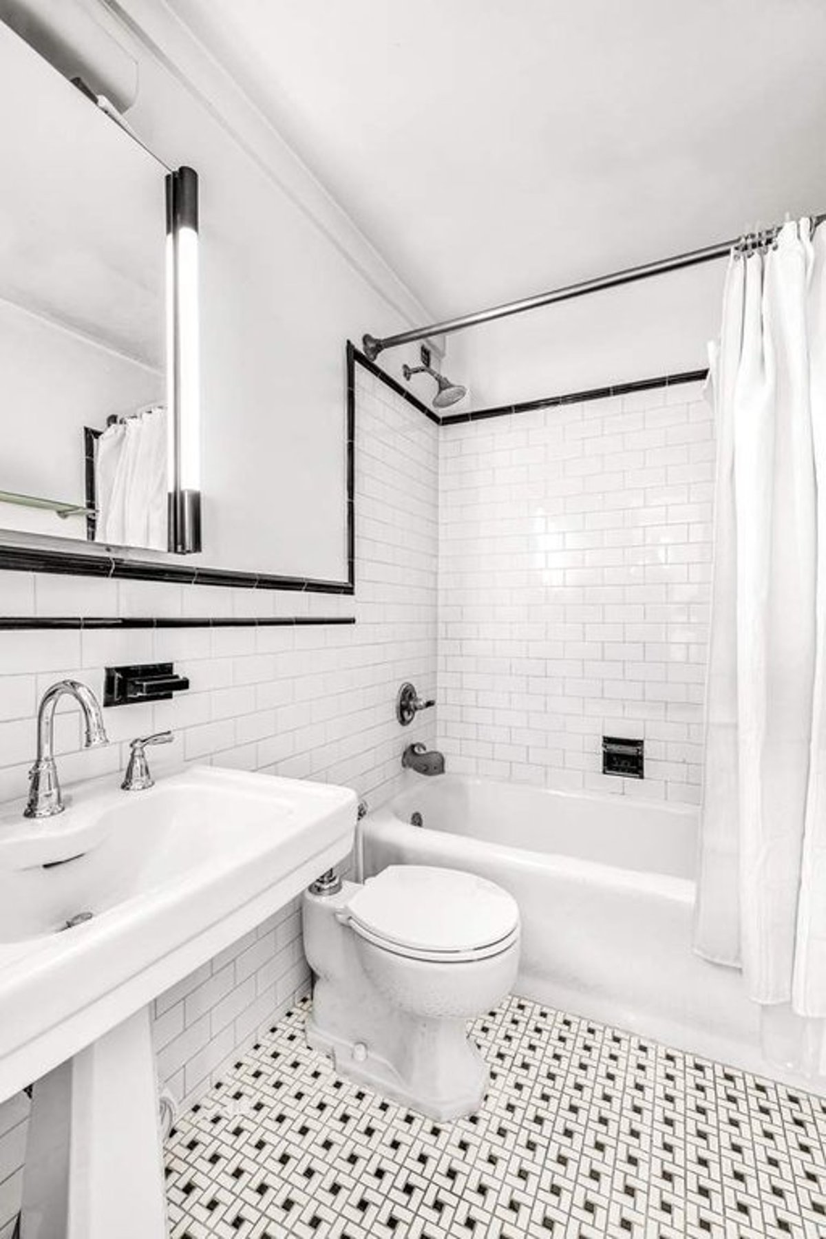 Photo for 299 West 12th Street - 299 West 12th Street Condominium in West Village, Manhattan