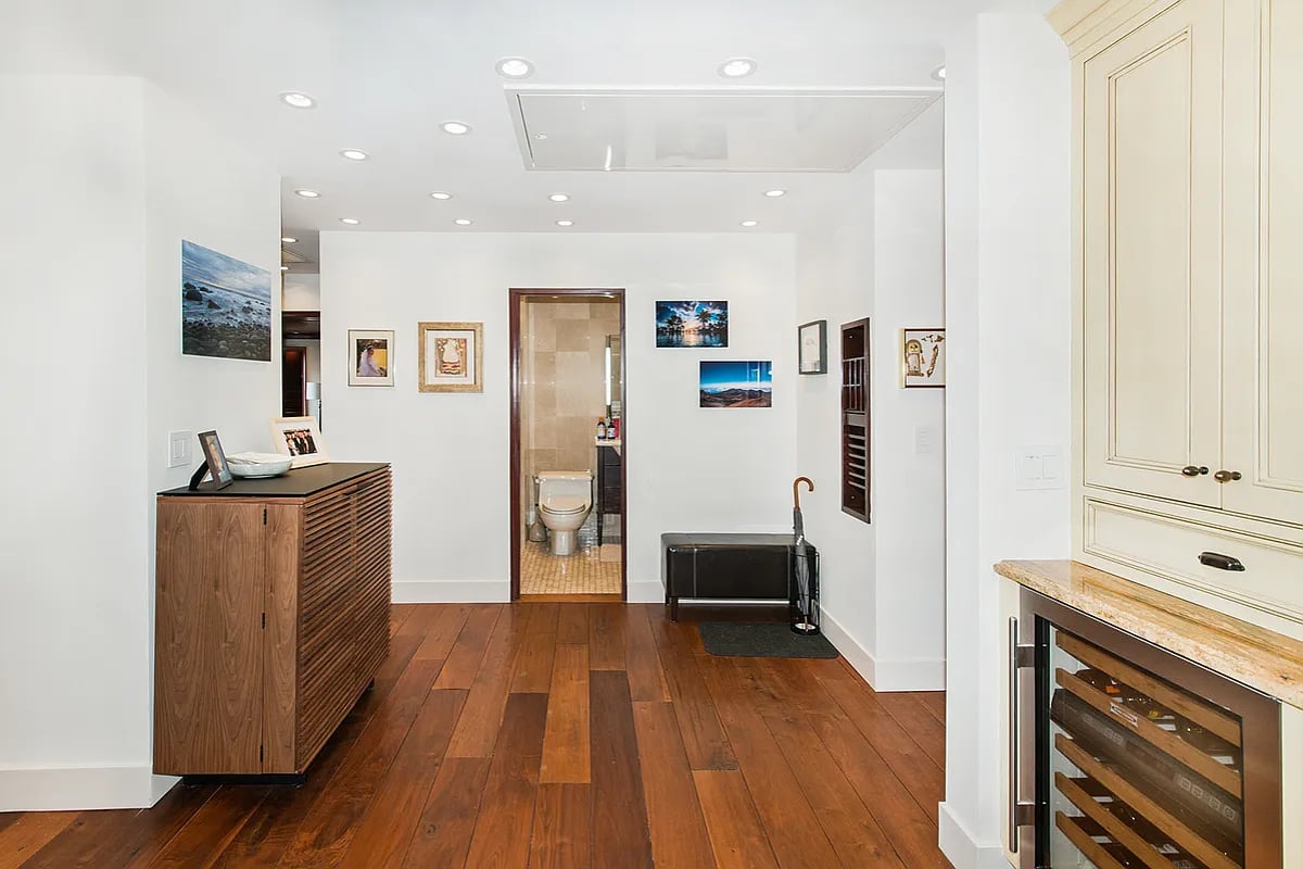 Photo for 160 East 38th Street - 160 East 38th Street Cooperative in Murray Hill, Manhattan