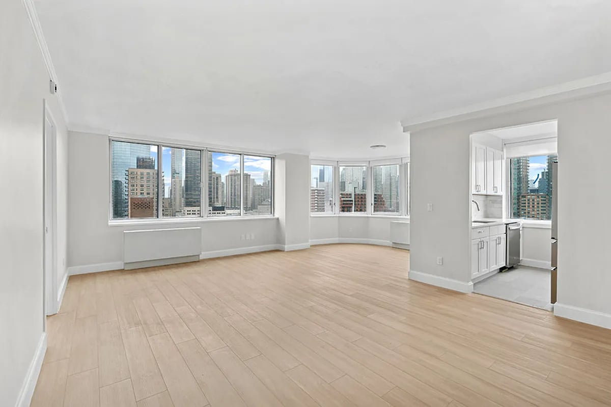 Photo for 140 Riverside Boulevard - 140 Riverside Boulevard Rental Building in Lincoln Square, Manhattan