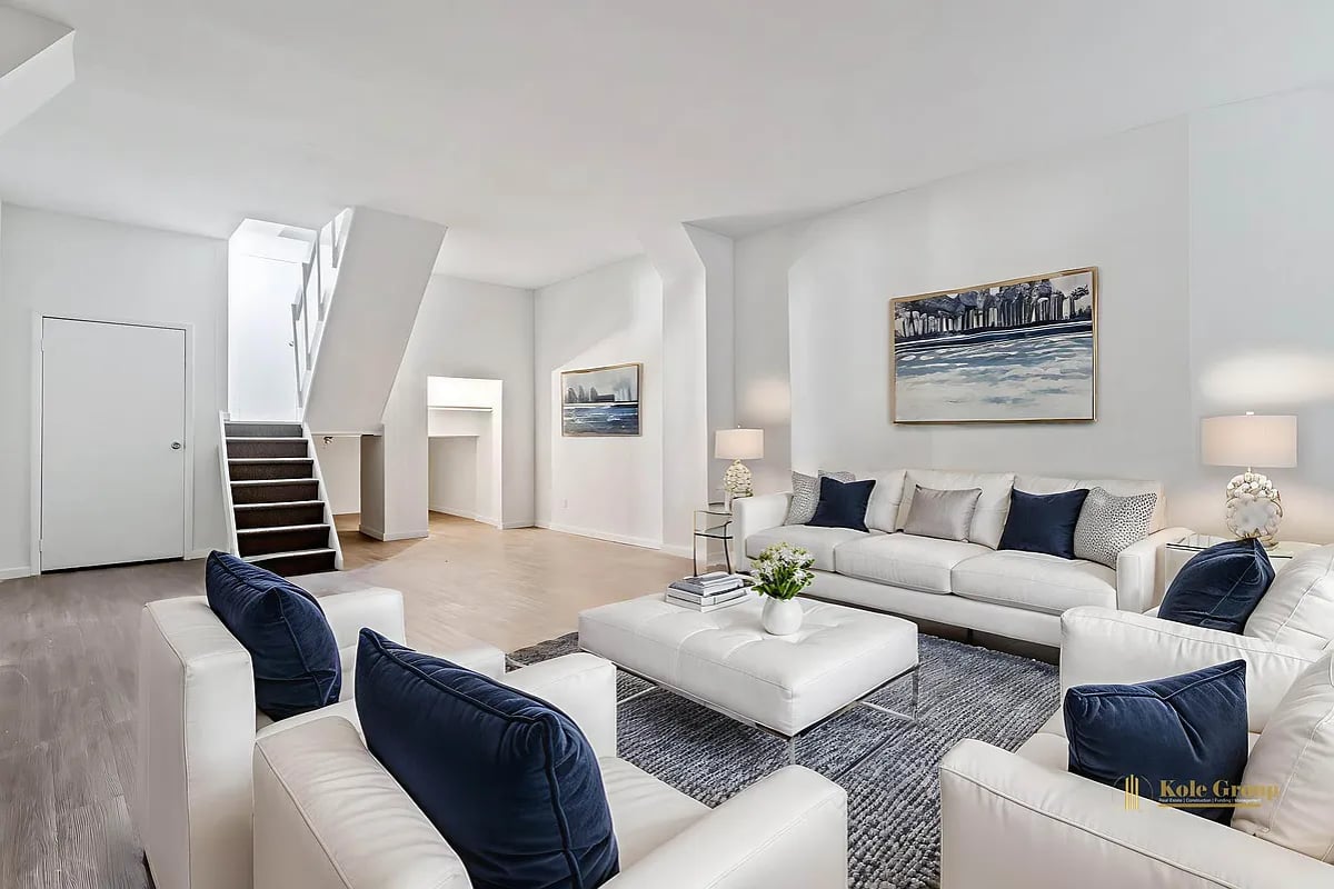 Photo for 88 FULTON - 88 Fulton Street Rental Building in fulton/seaport, Manhattan