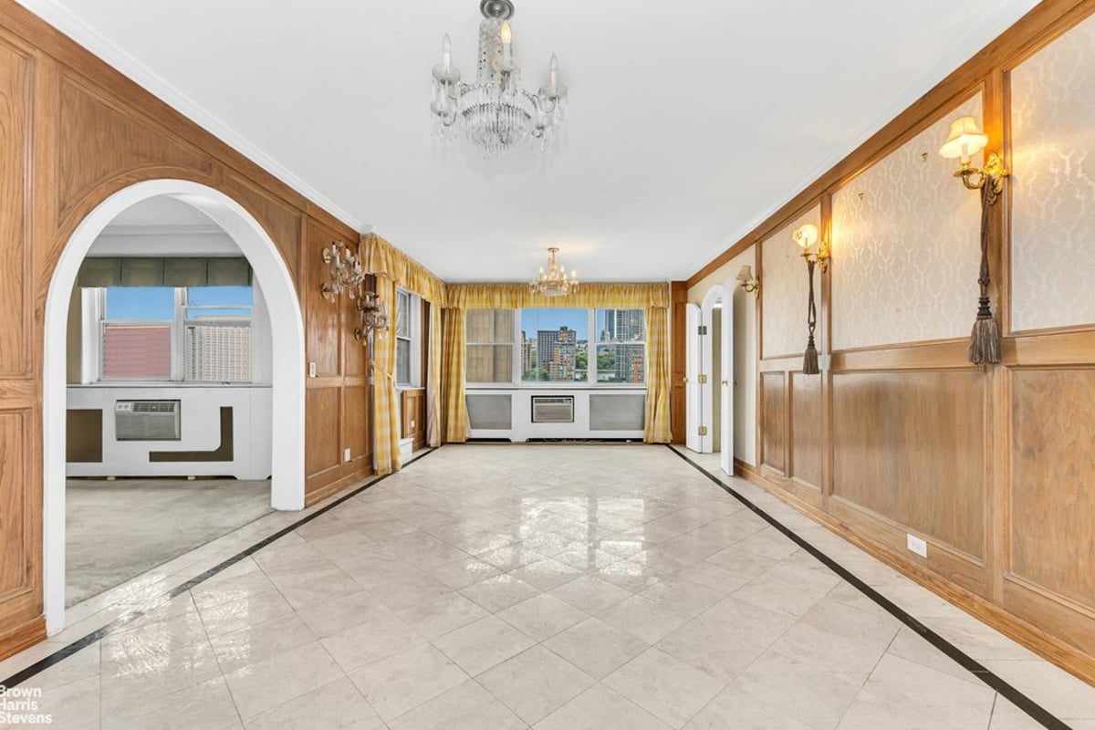 Photo for York River House - 1175 York Avenue  (Resubmit)(Old#C84-166) Condominium in Upper East Side, Manhattan