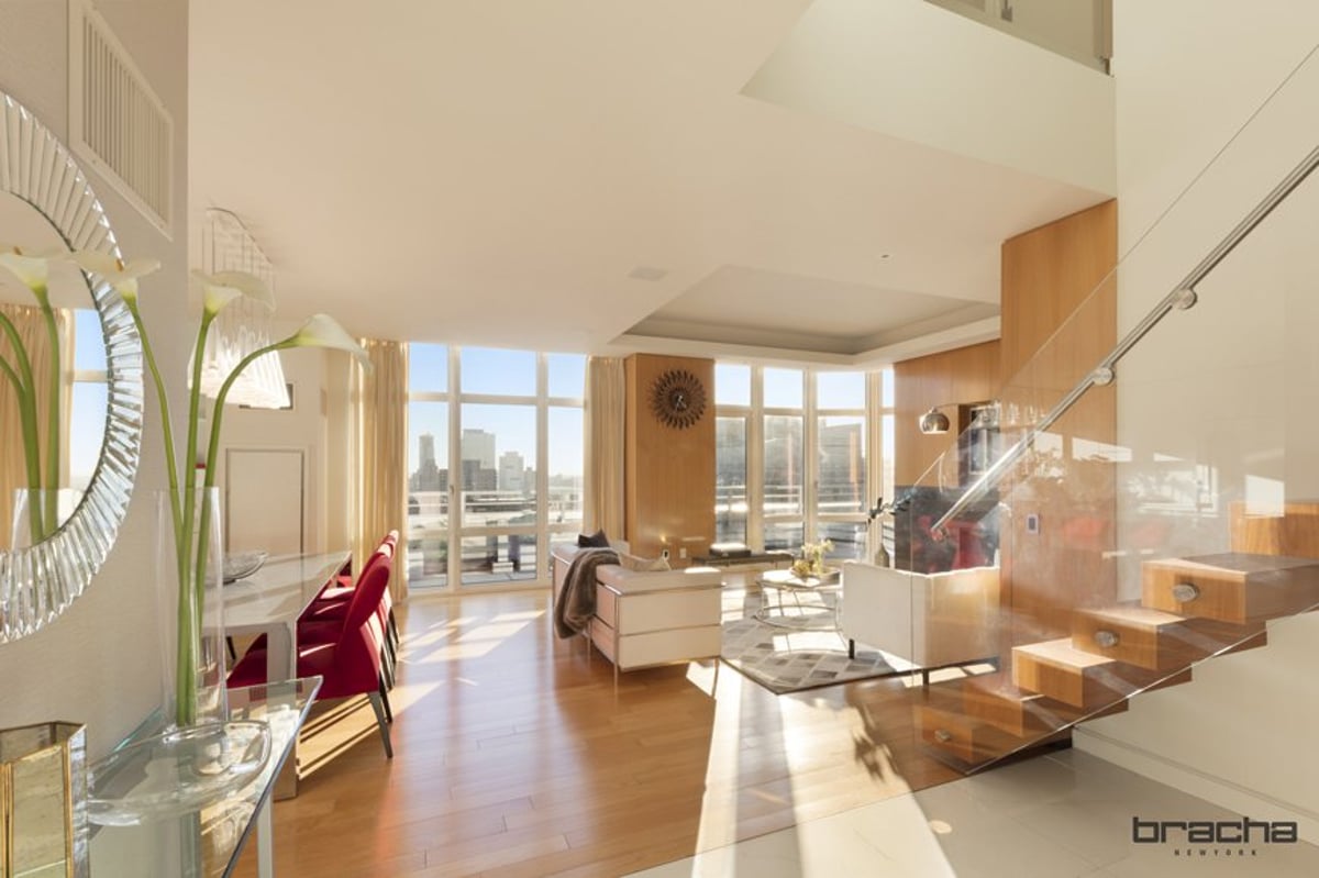 Photo for Element - 555 West 59th Street Condominium in Midtown West, Manhattan