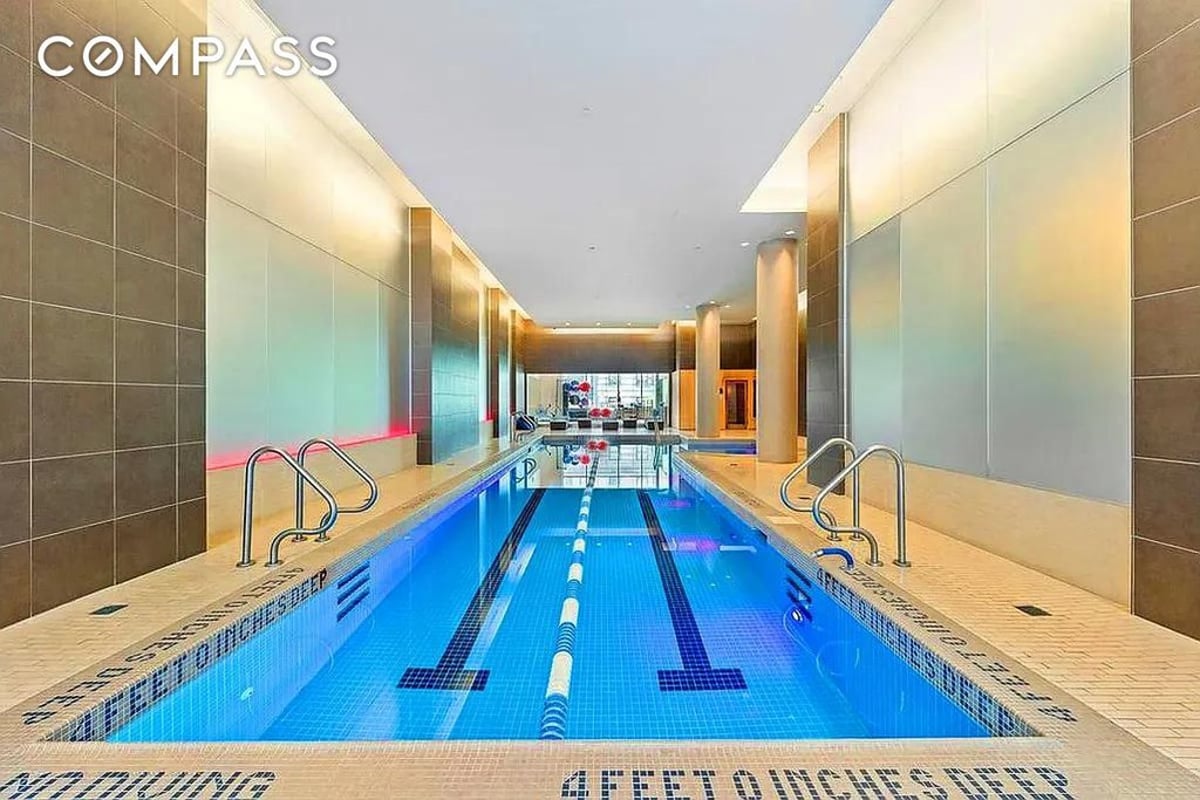 Photo for 325 Fifth Avenue - 325 Fifth Avenue Condominium in Murray Hill, Manhattan