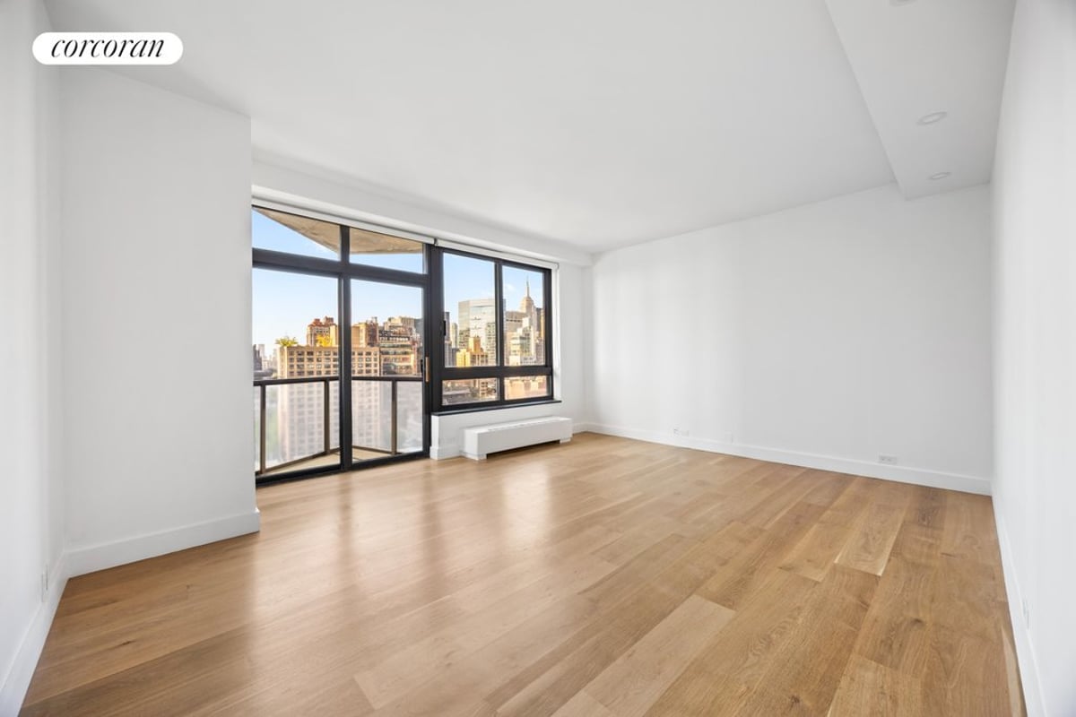 Photo for 100 United Nations Plaza - 100  United Nations Plaza Condominium in Midtown East, Manhattan