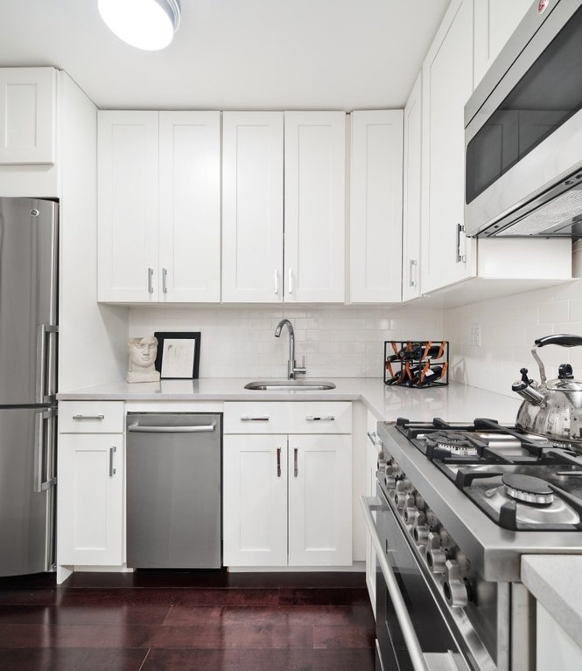 Photo for The Carlton East - 220 East 57th Street Cooperative in Midtown East, Manhattan