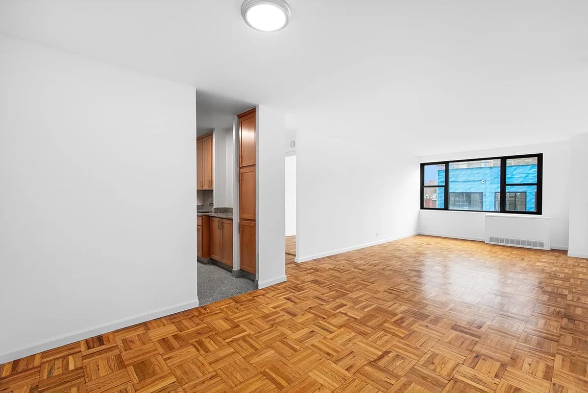 Photo for New Amsterdam - 320 East 23rd Street Rental Building in Gramercy Park, Manhattan