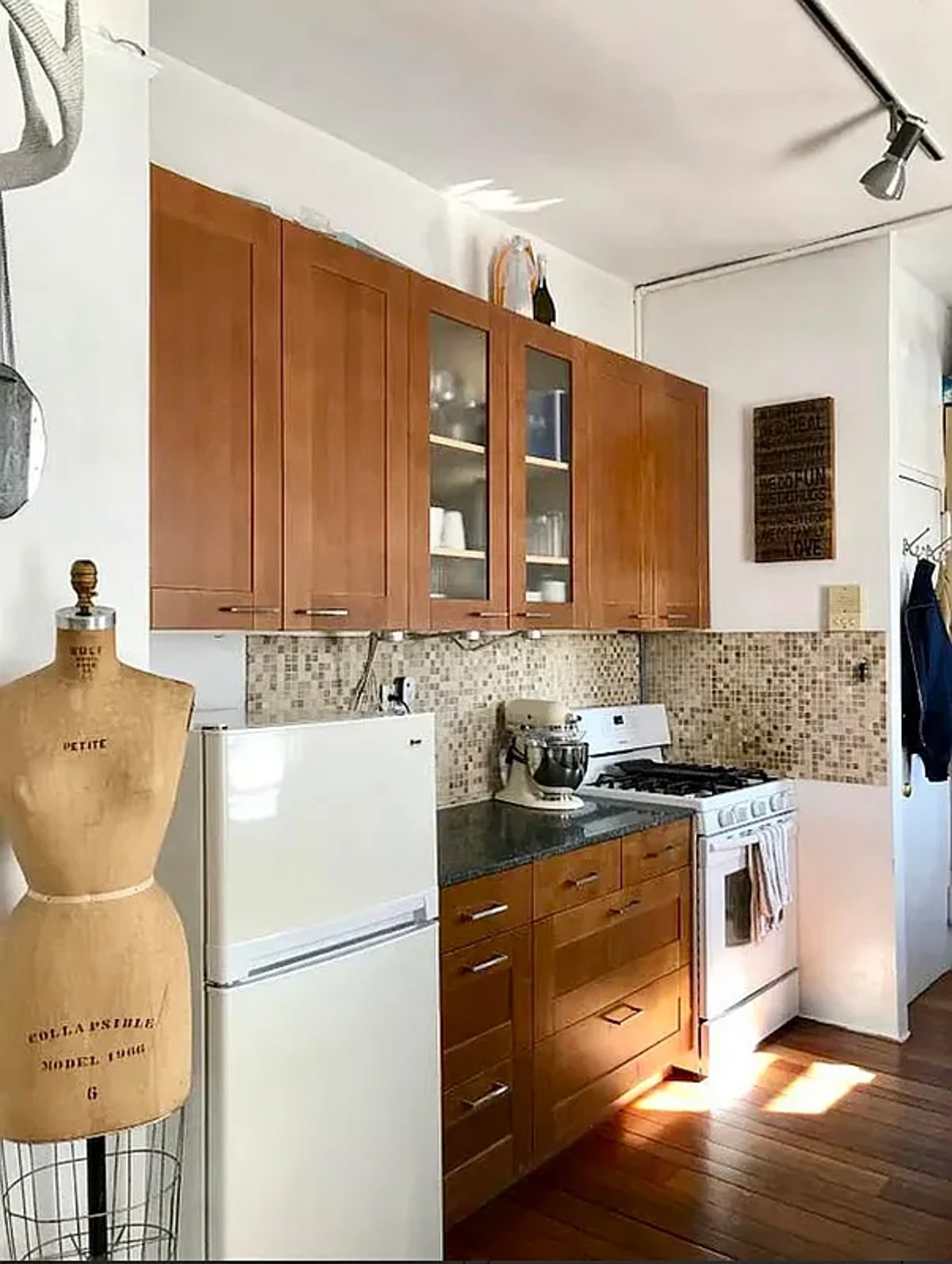 Photo for 194 BLEECKER STREET - 194 Bleecker Street Cooperative in Greenwich Village, Manhattan