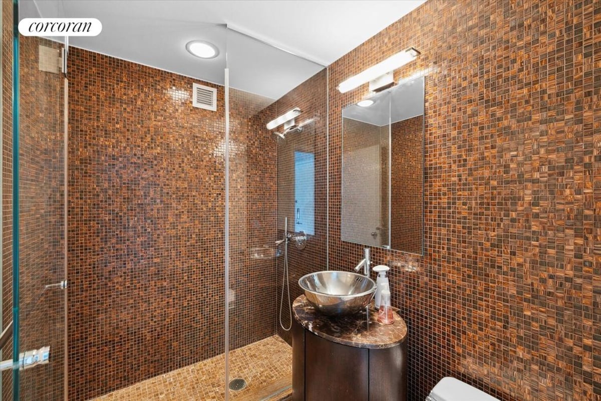 Photo for The Veneto - 250 East 53rd Street Condominium in Midtown East, Manhattan