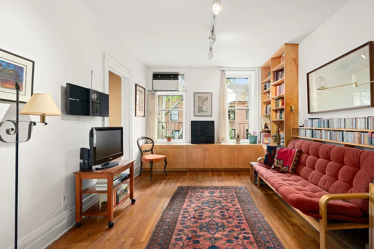 Photo for 79 PERRY STREET - 79 Perry Street Cooperative in West Village, Manhattan