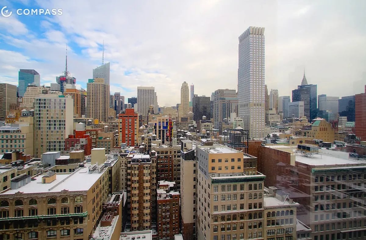 Photo for The Magellan - 35 West 33rd Street Rental Building in Midtown South, Manhattan