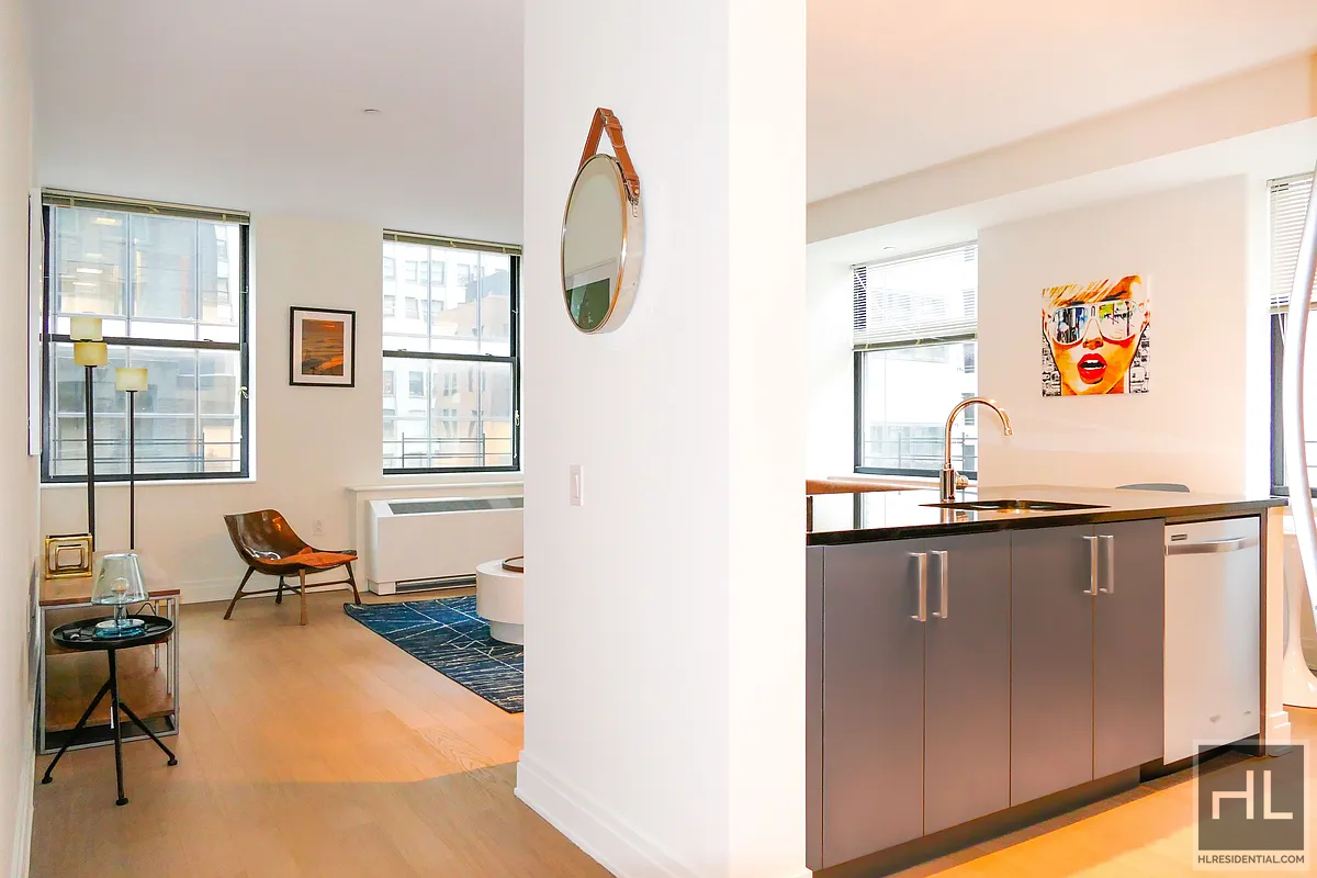 Photo for 70 Pine Street - 70 Pine Street Condominium in Financial District, Manhattan