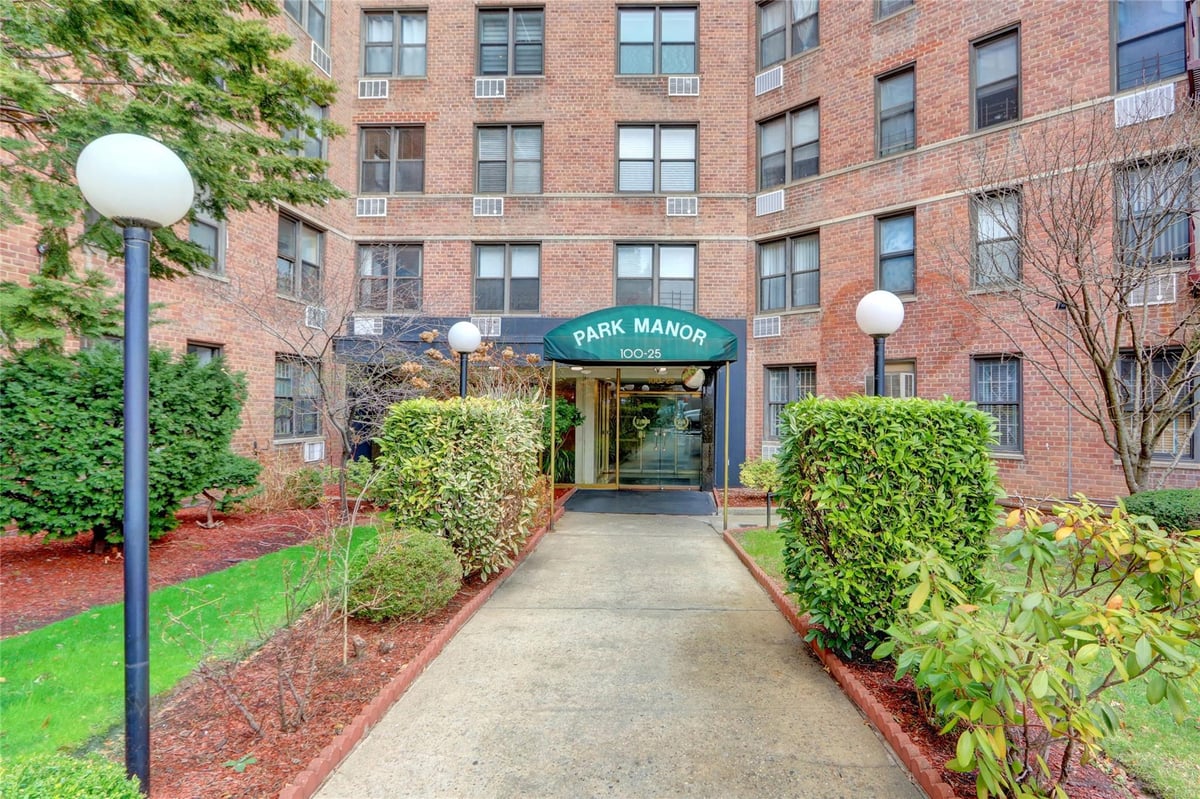 Photo for 100-25 QUEENS BOULEVARD - 100-25 Queens Boulevard Condominium in Forest Hills, Queens