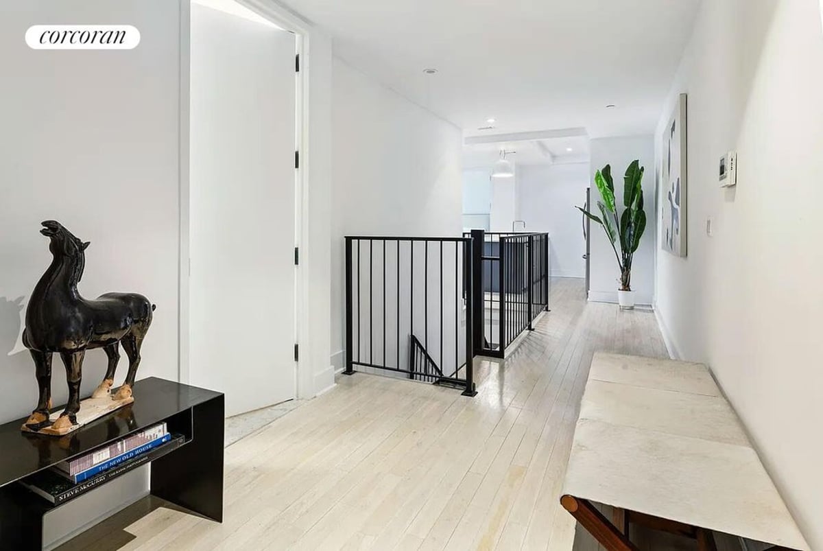 Photo for NINE52 - 416 West 52nd Street Condominium in Midtown West, Manhattan