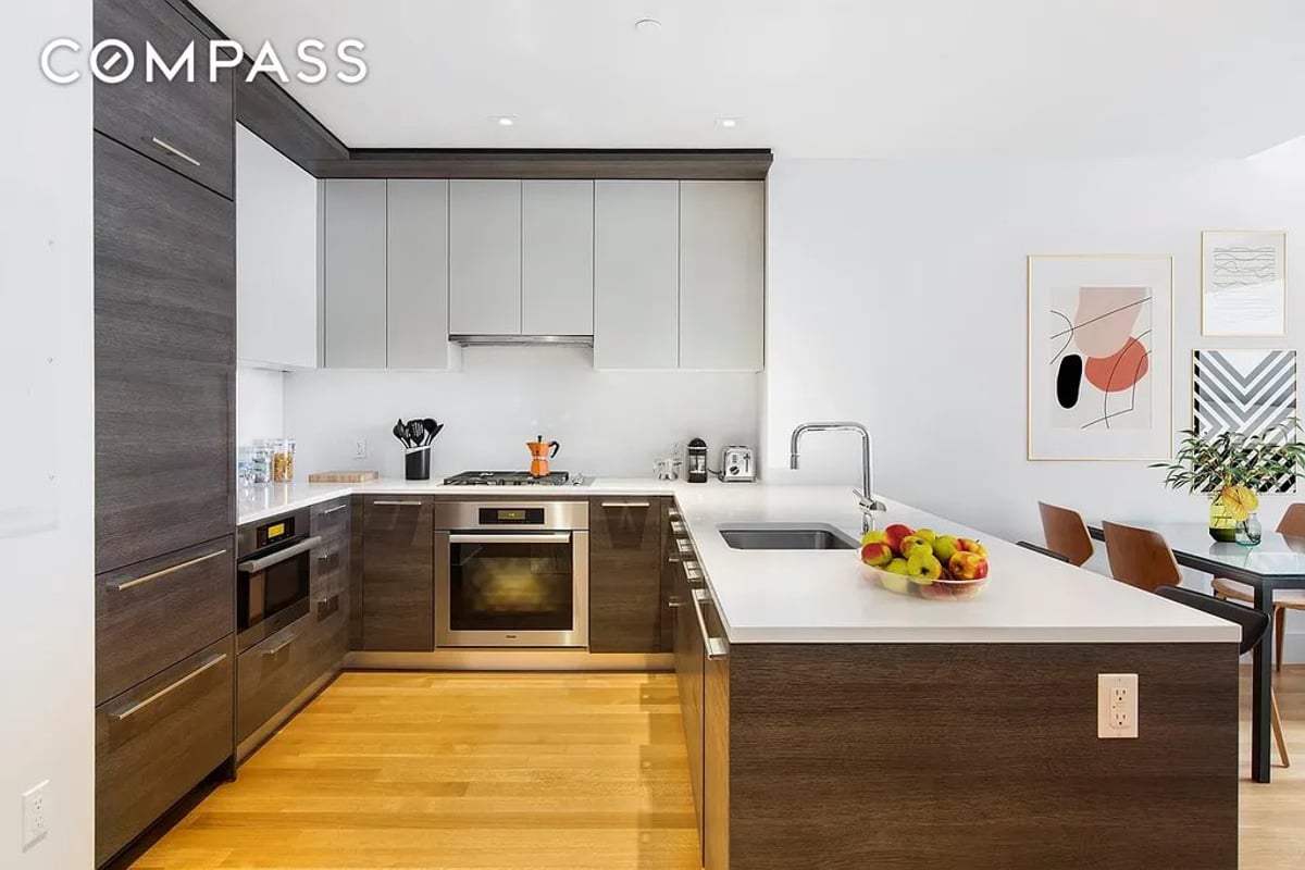 Photo for 101 LEONARD STREET - 350 Broadway Mixed Use in Tribeca, Manhattan