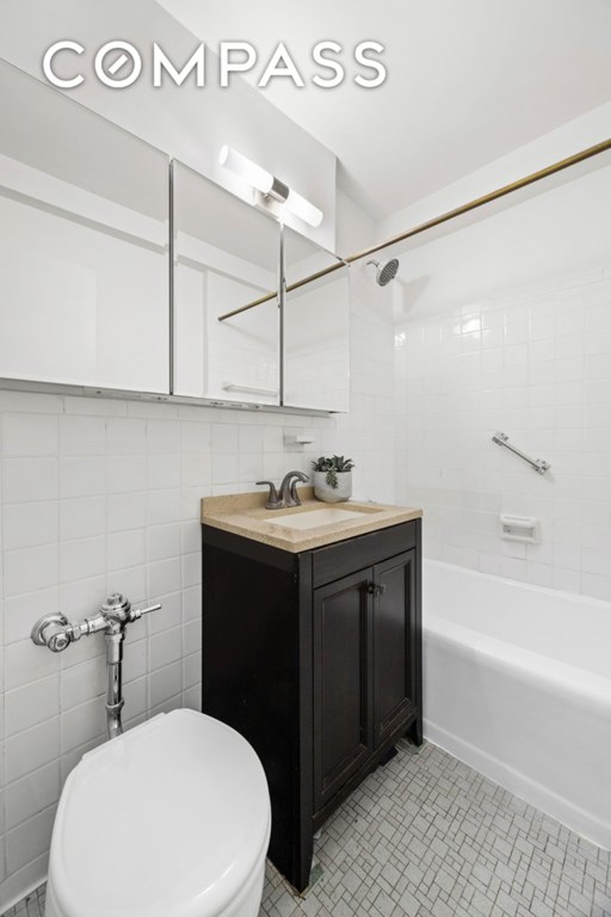 Photo for 155 East 38th Street - 155 East 38th Street Condominium in Murray Hill, Manhattan