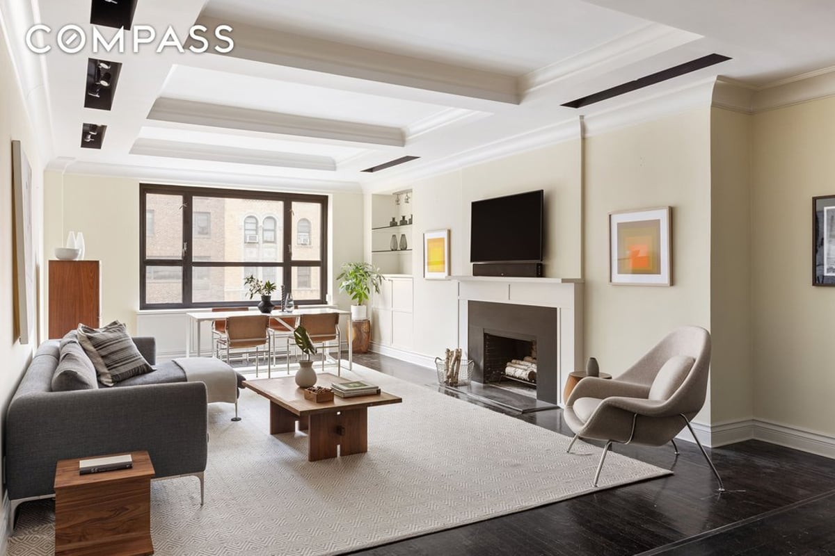 Photo for 180 EAST 79 STREET - 180 East 79th Street Cooperative in Upper East Side, Manhattan