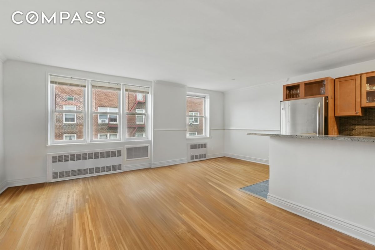 Photo for 400 East 17th Street - 400 East 17th Street Cooperative in Ditmas Park, Brooklyn