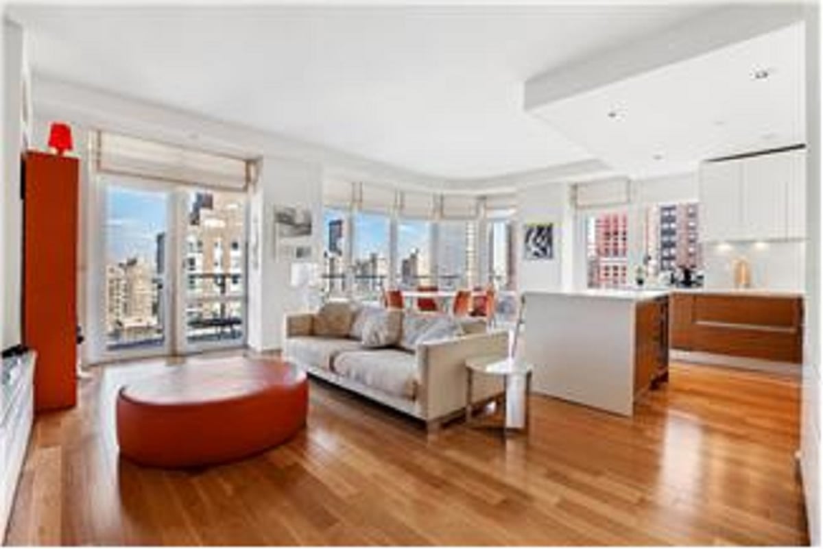 Photo for Element - 555 West 59th Street Condominium in Midtown West, Manhattan