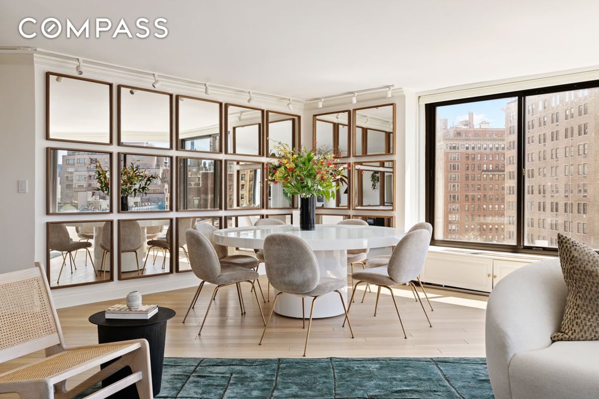 Photo for Carnegie Hill Tower - 40 East 94th Street Condominium in Carnegie Hill, Manhattan