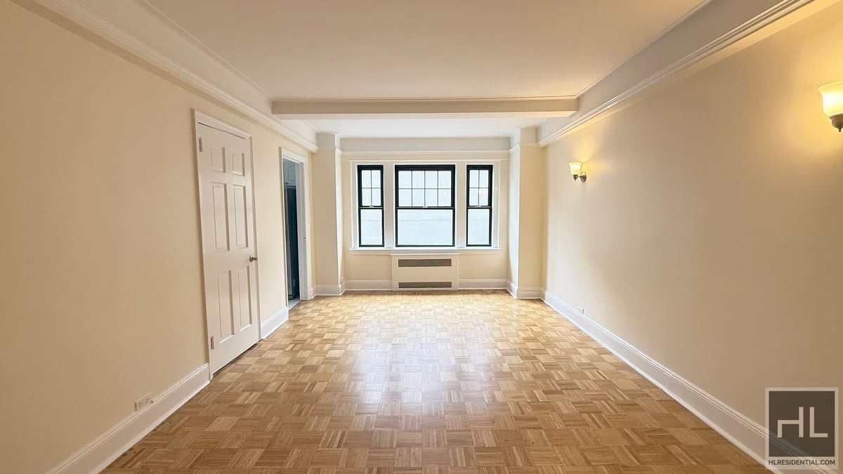 Photo for 95 Christopher Street - 95 Christopher Street Rental Building in West Village, Manhattan