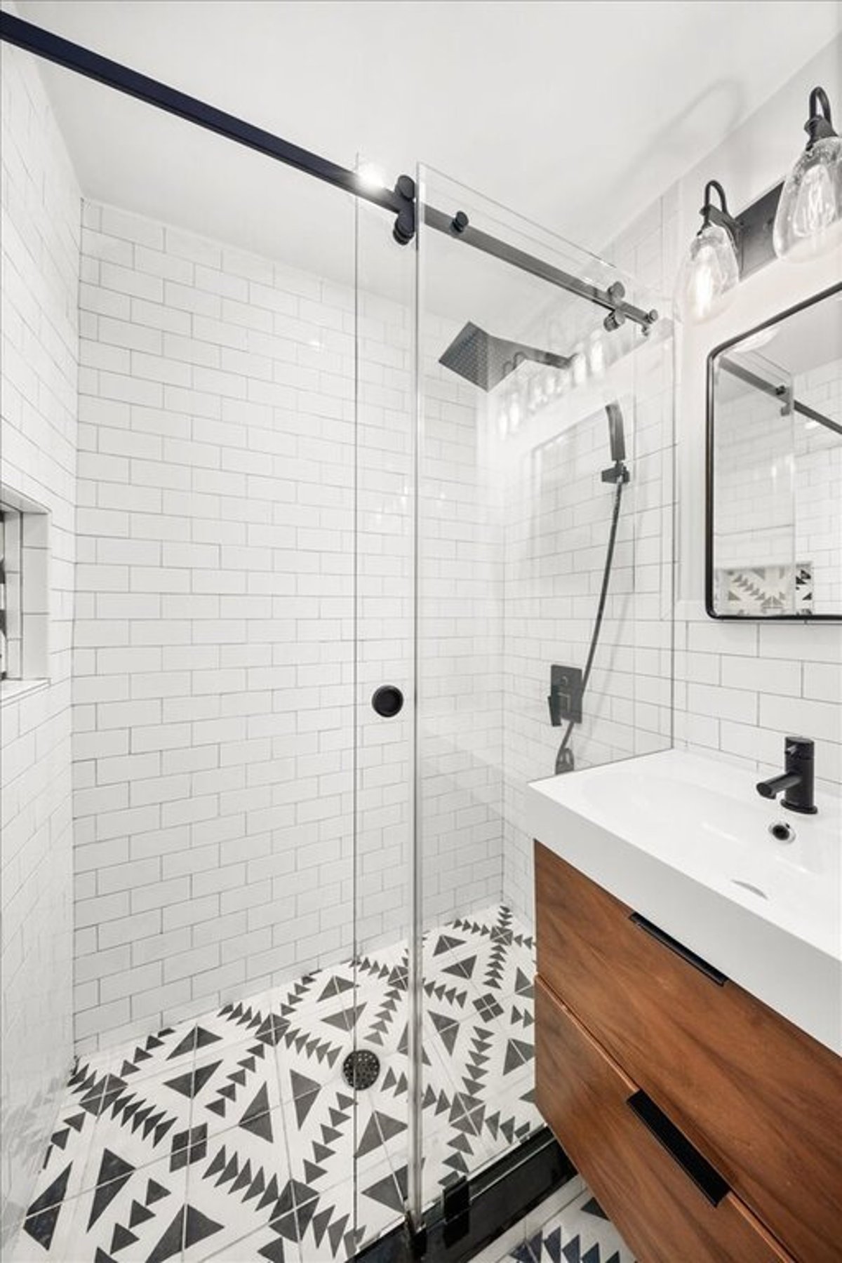 Photo for Edith Apartments - 410 Central Park West Cooperative in Manhattan Valley, Manhattan