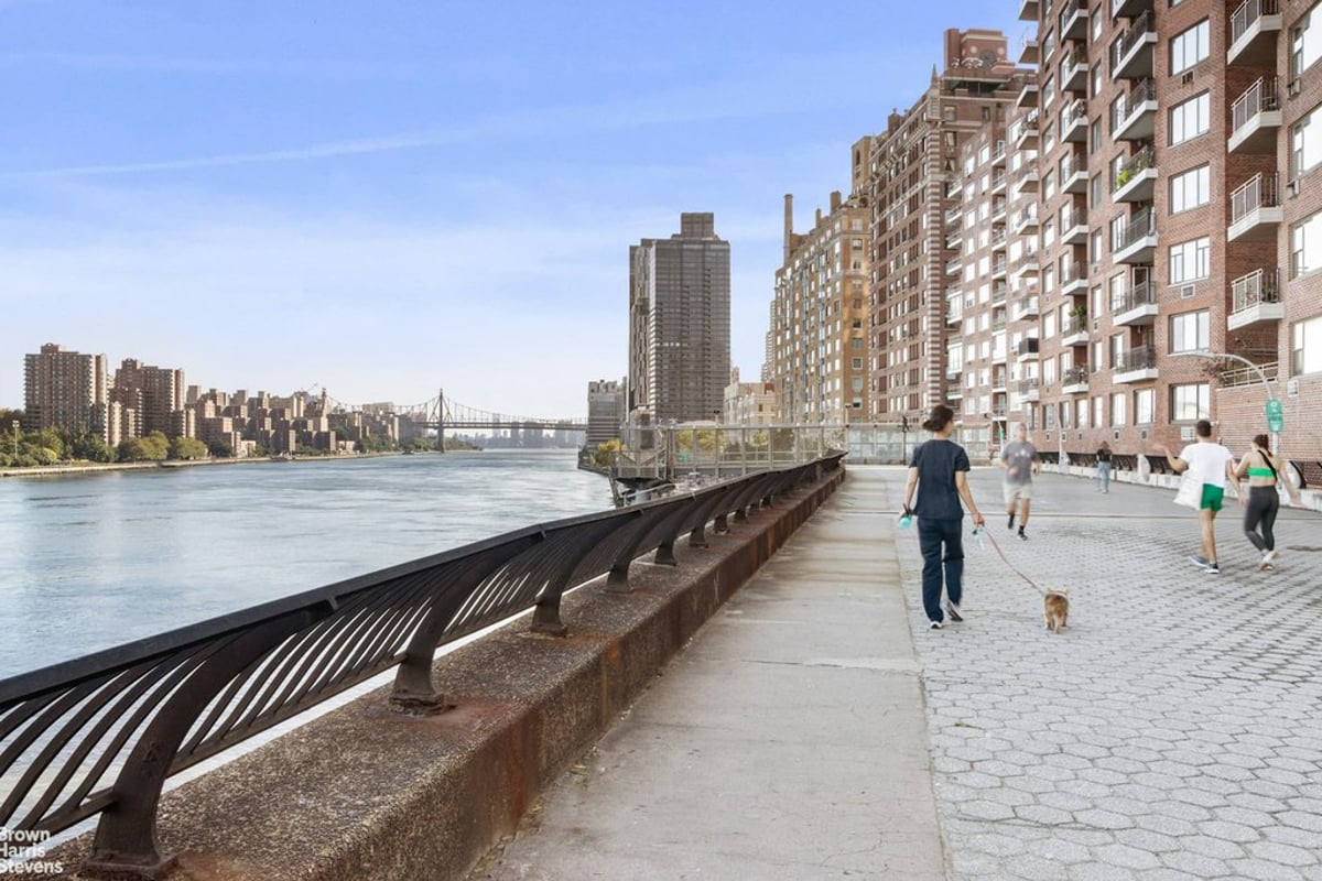 Photo for Riverview South - 55 East End Avenue Cooperative in Upper East Side, Manhattan