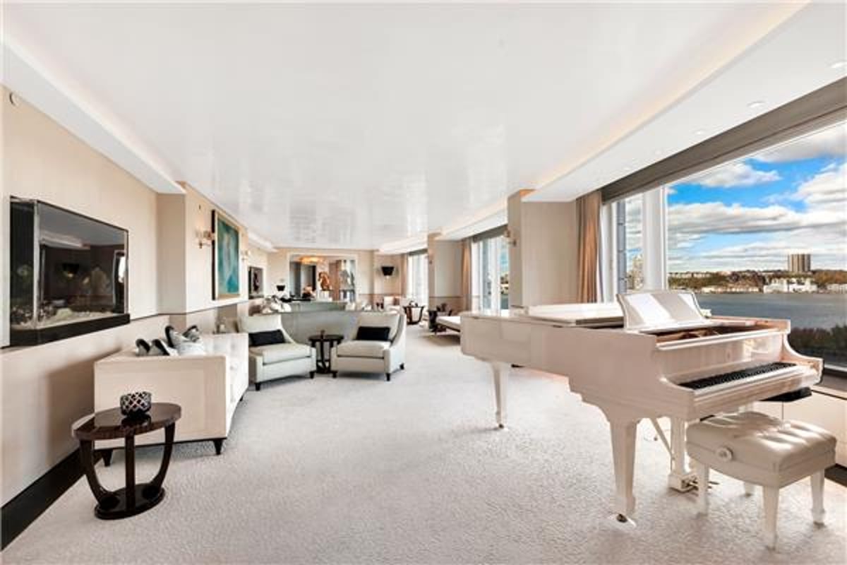 Photo for The Heritage - 240 Riverside Boulevard Condominium in Upper West Side, Manhattan