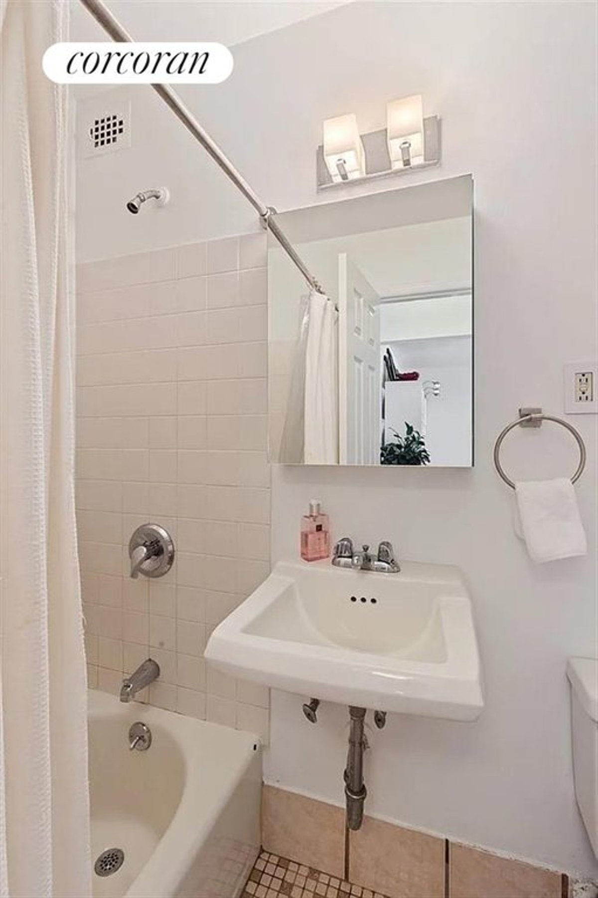 Photo for 417 Hicks Street - 417 Hicks Street Condominium in Cobble Hill, Brooklyn