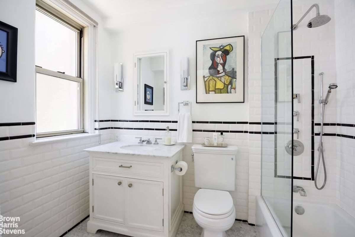 Photo for 60 Gramercy Park North - 60 Gramercy Park North Cooperative in Gramercy Park, Manhattan