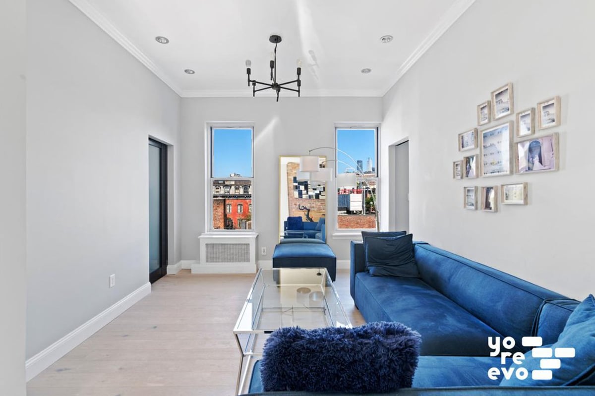 Photo for 211 West 10th Street - 211 West 10th Street Cooperative in West Village, Manhattan