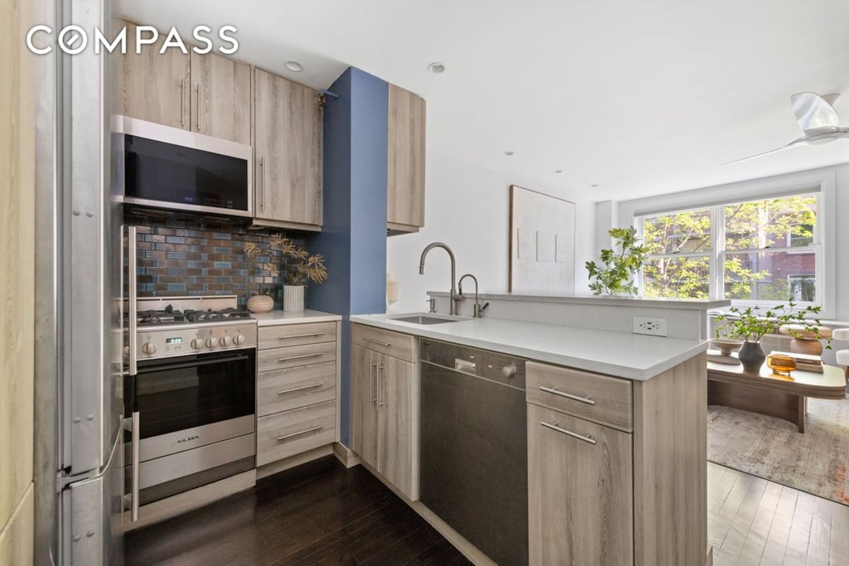 Photo for 333 West 22nd Street - 333 West 22nd Street Cooperative in Chelsea, Manhattan