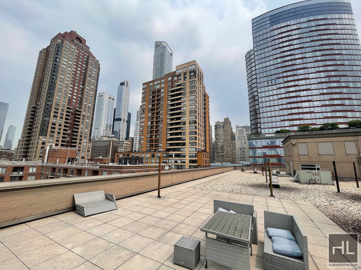 Photo for The Visionaire - 70 Little West Street Condominium in Battery Park City, Manhattan