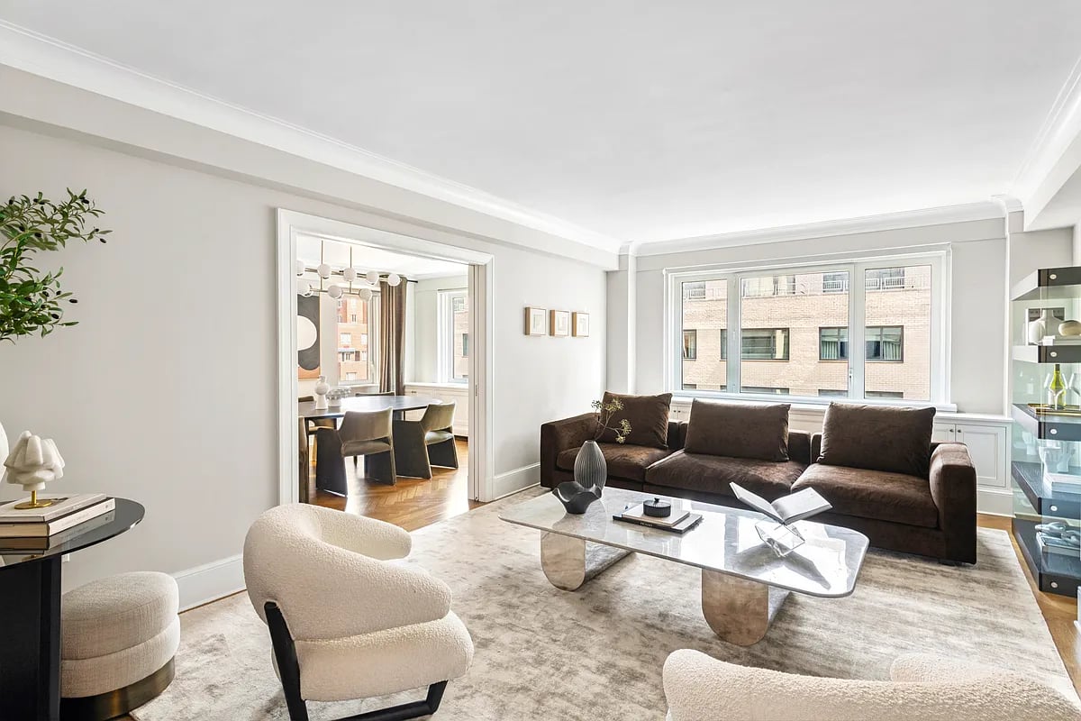 Photo for 530 Park Avenue - 530 Park Avenue Condominium in Upper East Side, Manhattan