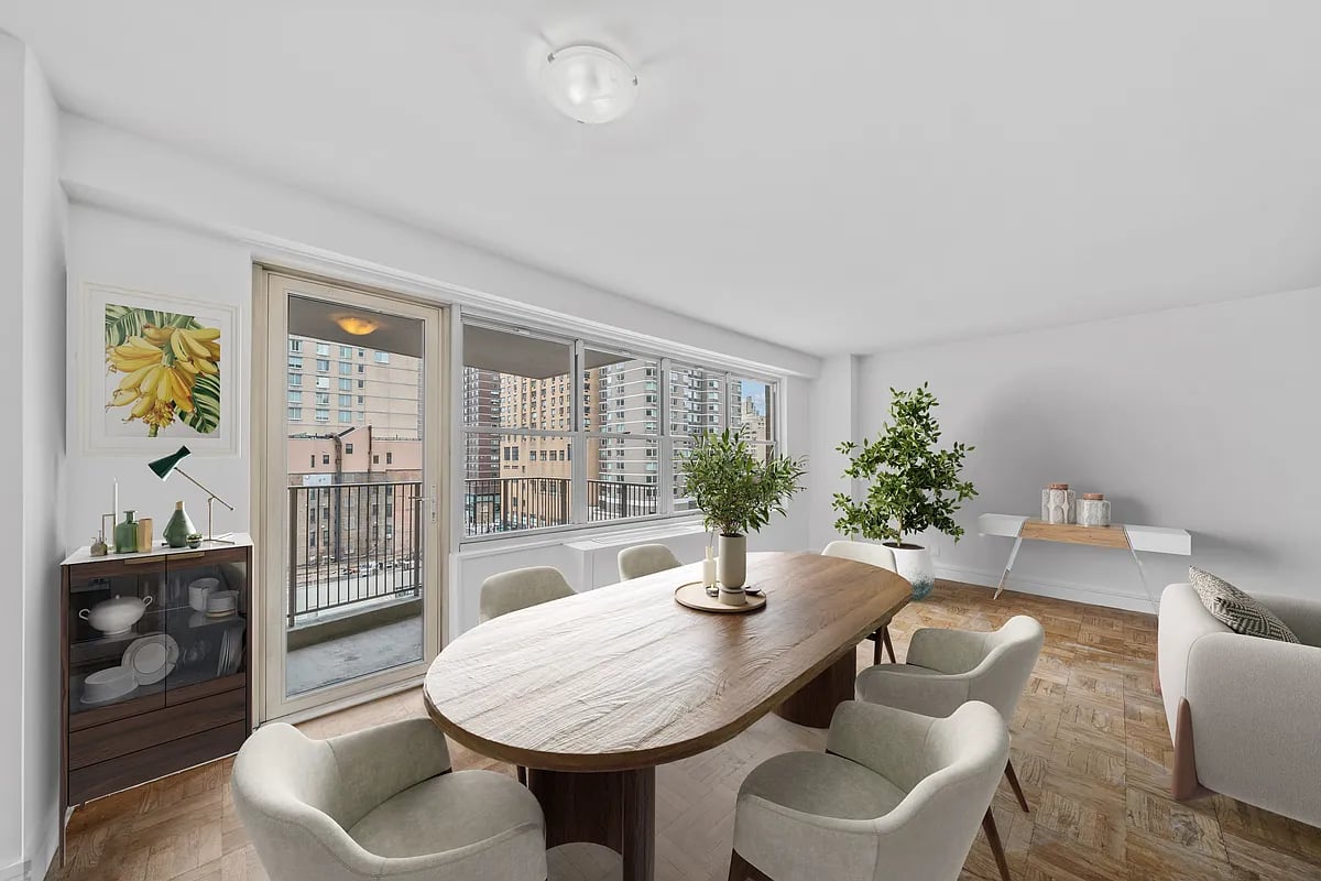 Photo for 185 East 85th Street - 1510 3rd Avenue Rental Building in Upper East Side, Manhattan