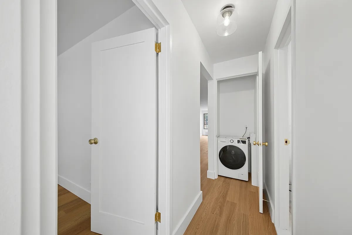 Photo for Rivers Bend - 501 East 87th Street Rental Building in Yorkville, Manhattan