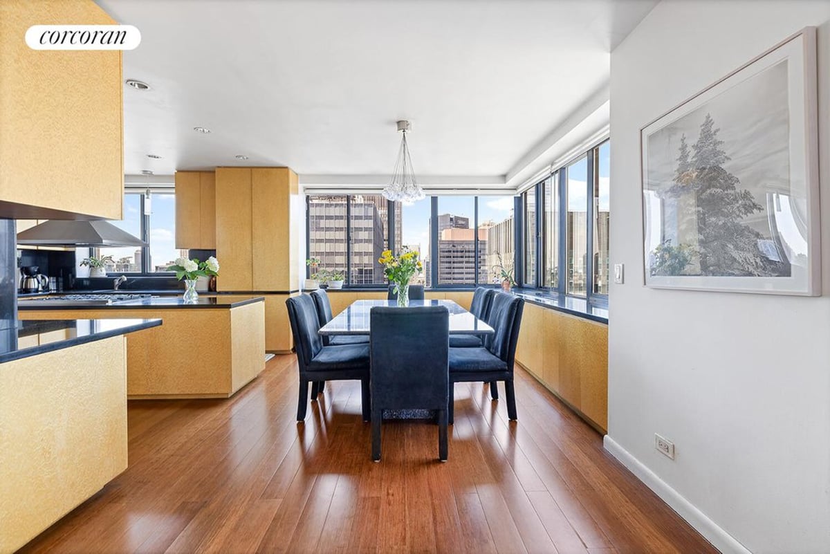 Photo for The Highpoint - 250 East 40th Street Condominium in Midtown East, Manhattan