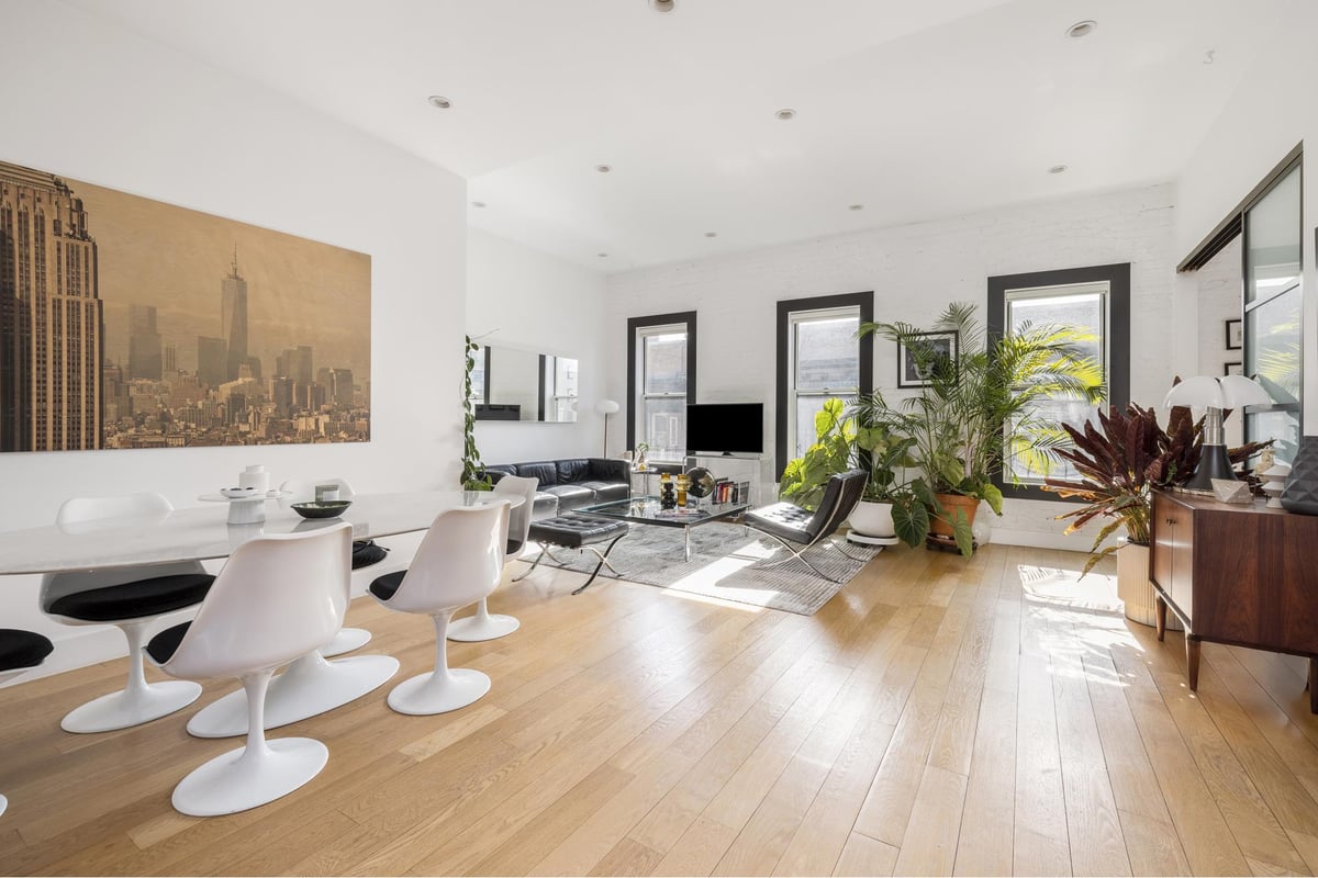 Photo for 211 West 10th Street - 211 West 10th Street Cooperative in West Village, Manhattan