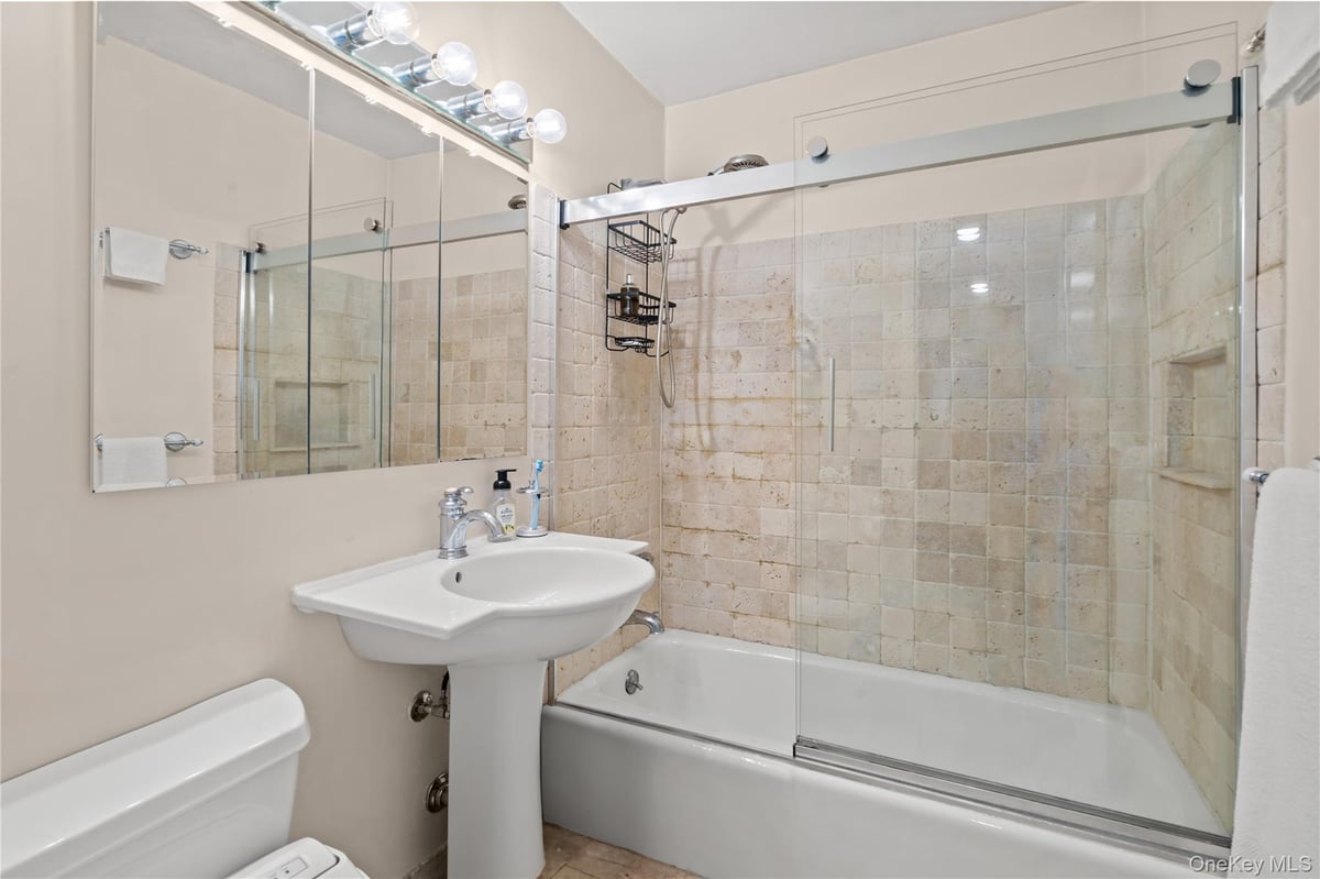 Photo for 118-18 Union Turnpike - 118-18 Union Turnpike Cooperative in Kew Gardens, Queens