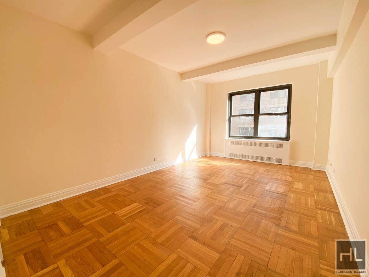 Photo for 141 EAST 56 STREET - 141 East 56th Street Rental Building in Midtown East, Manhattan