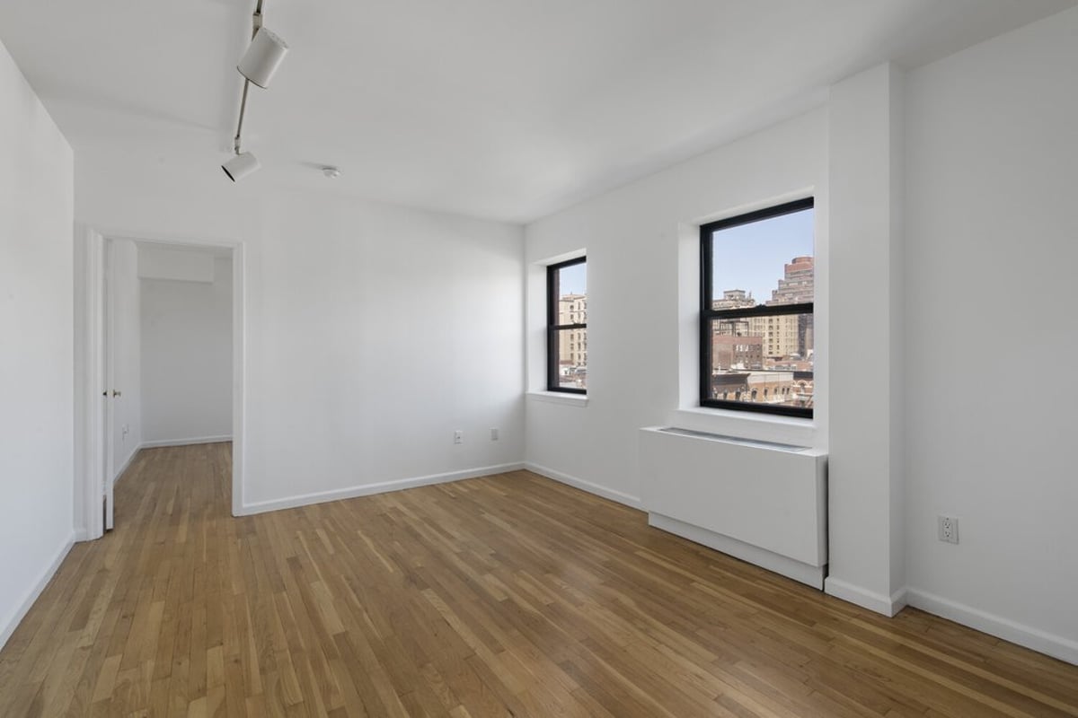 Photo for The Chesterfield - 186 West 80th Street Condominium in Upper West Side, Manhattan