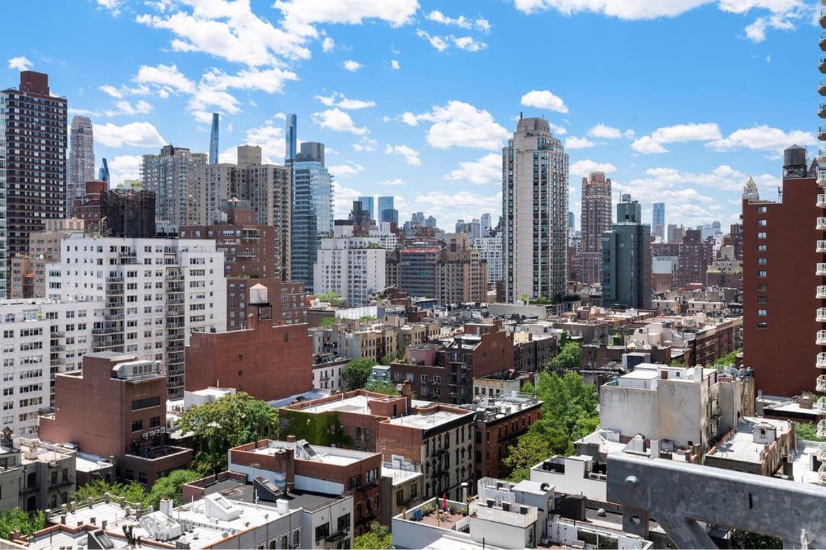 Photo for The Gregory House - 440 East 79th Street Cooperative in Upper East Side, Manhattan