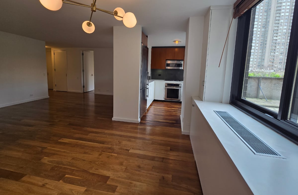 Photo for 515 East 72 - 515 East 72nd Street Condominium in Upper East Side, Manhattan