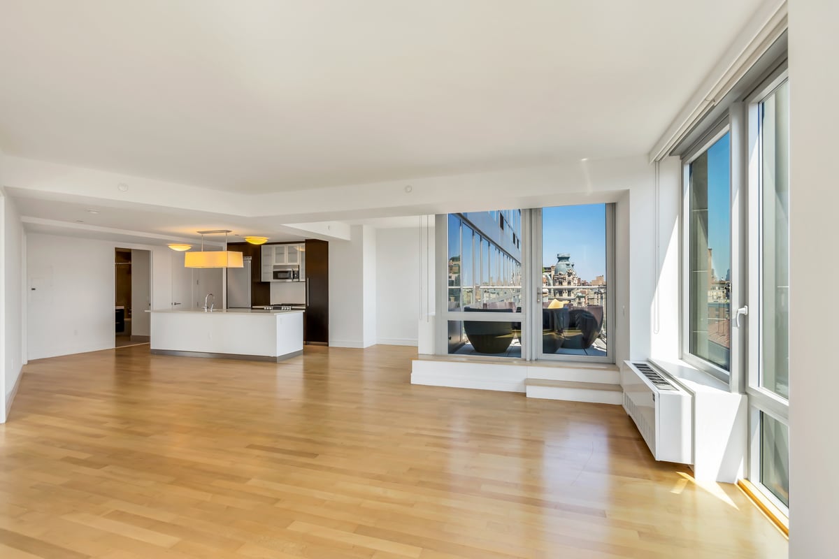 Photo for The Corner at 200 West 72nd Street - 212 West 72nd Street Condominium in Upper West Side, Manhattan